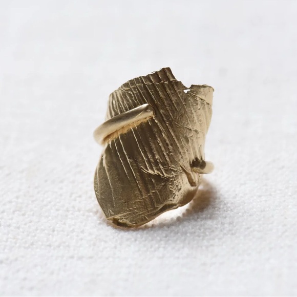 Prema Home Jewelry Brass Textured ring Size 6